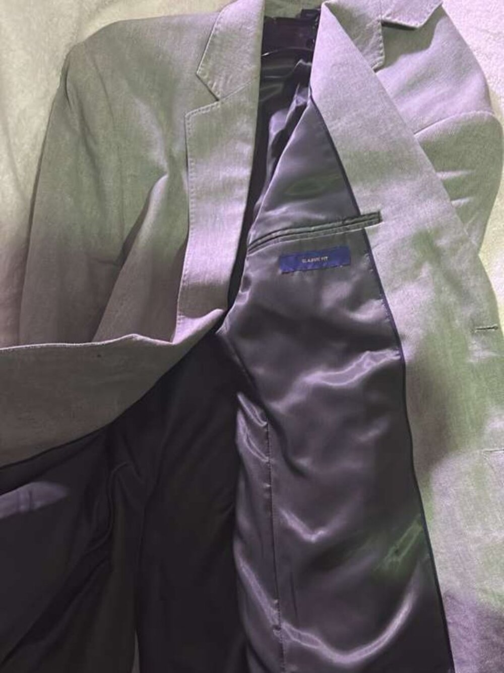 Fresh Look Alert – Light Green Blazer
